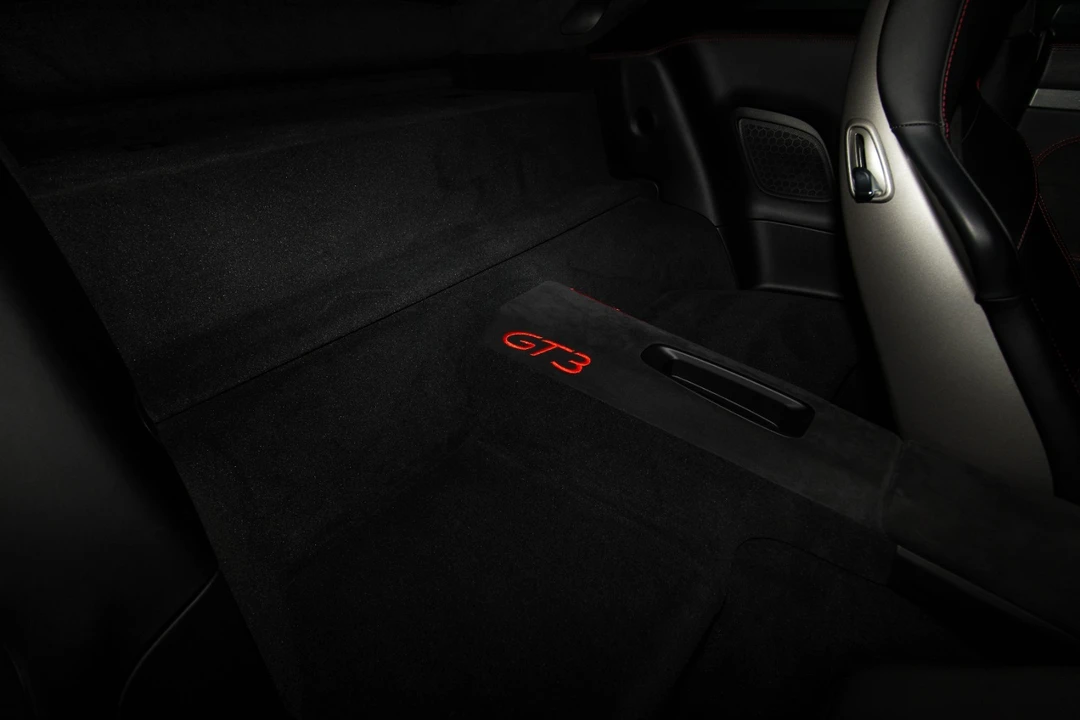 2015 Porsche 991 GT3 - Image 16 of 21