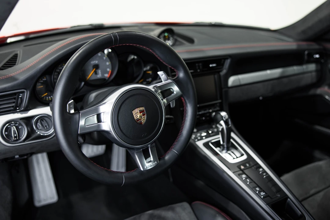 2015 Porsche 991 GT3 - Image 17 of 21