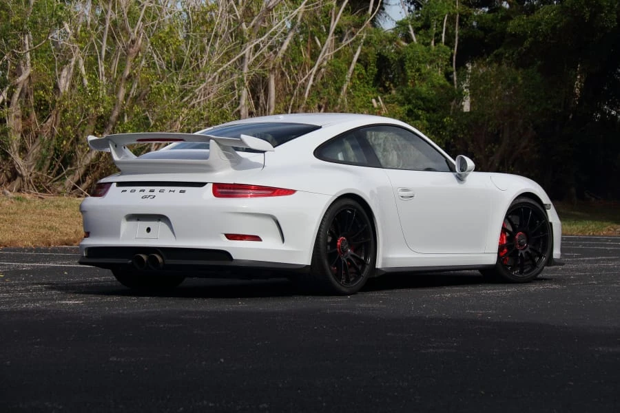 2015 Porsche 991 GT3 - Image 3 of 31