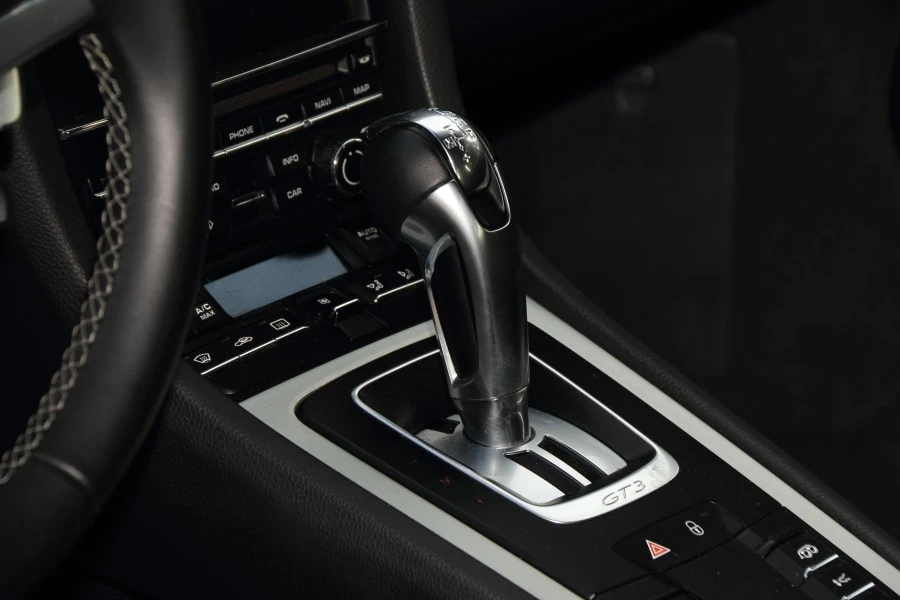 2015 Porsche 991 GT3 - Image 27 of 31