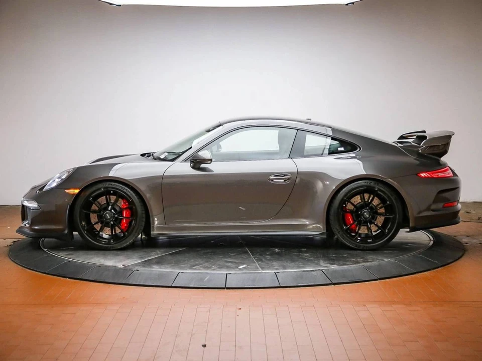 2015 Porsche 991 GT3 - Image 2 of 5