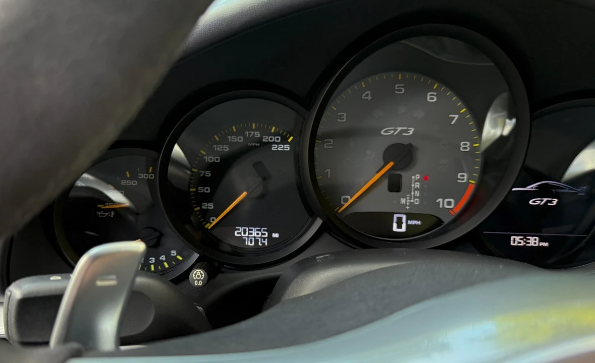 2015 Porsche 991 GT3 - Image 15 of 20