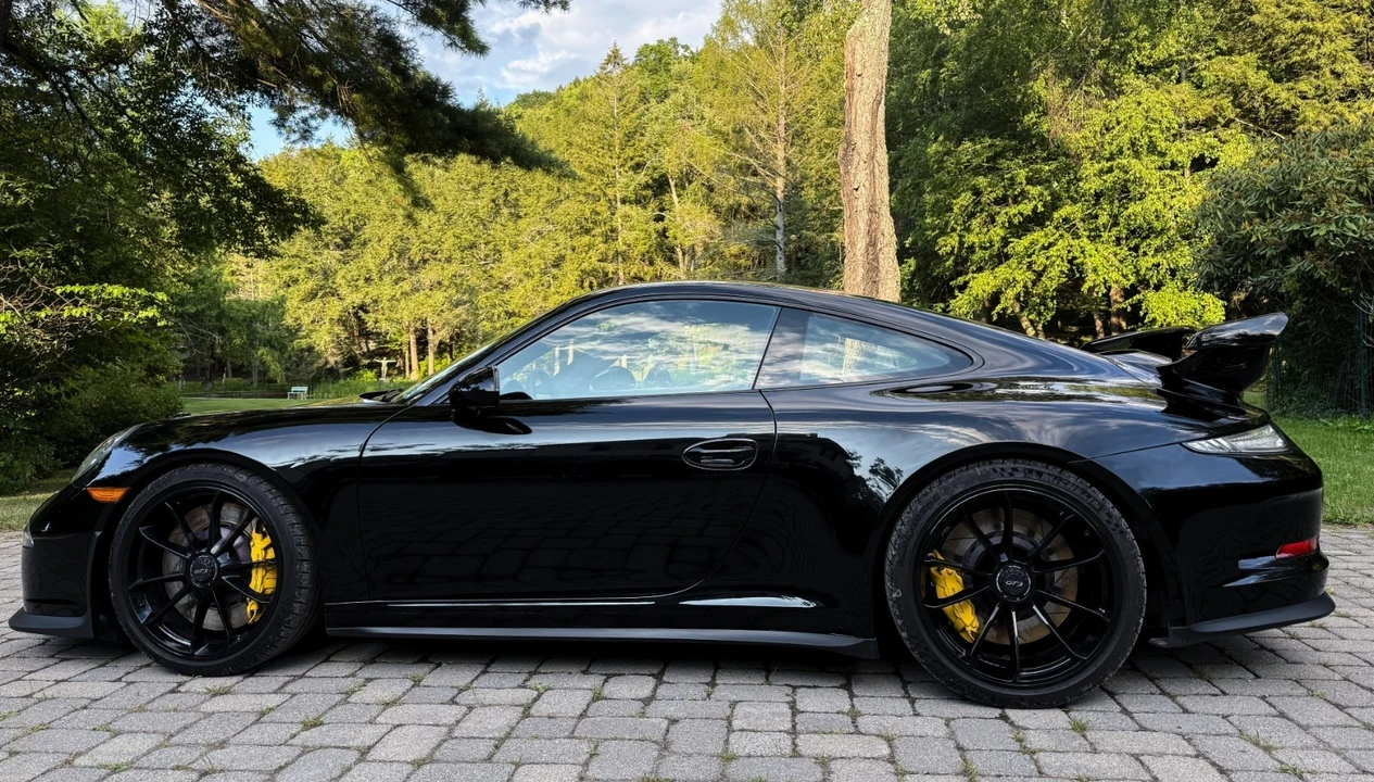 2015 Porsche 991 GT3 - Image 2 of 20