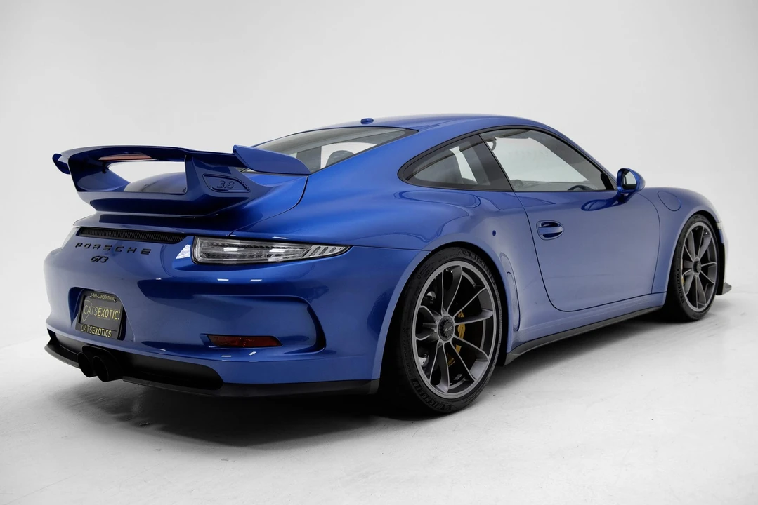 2015 Porsche 991 GT3 - Image 18 of 31