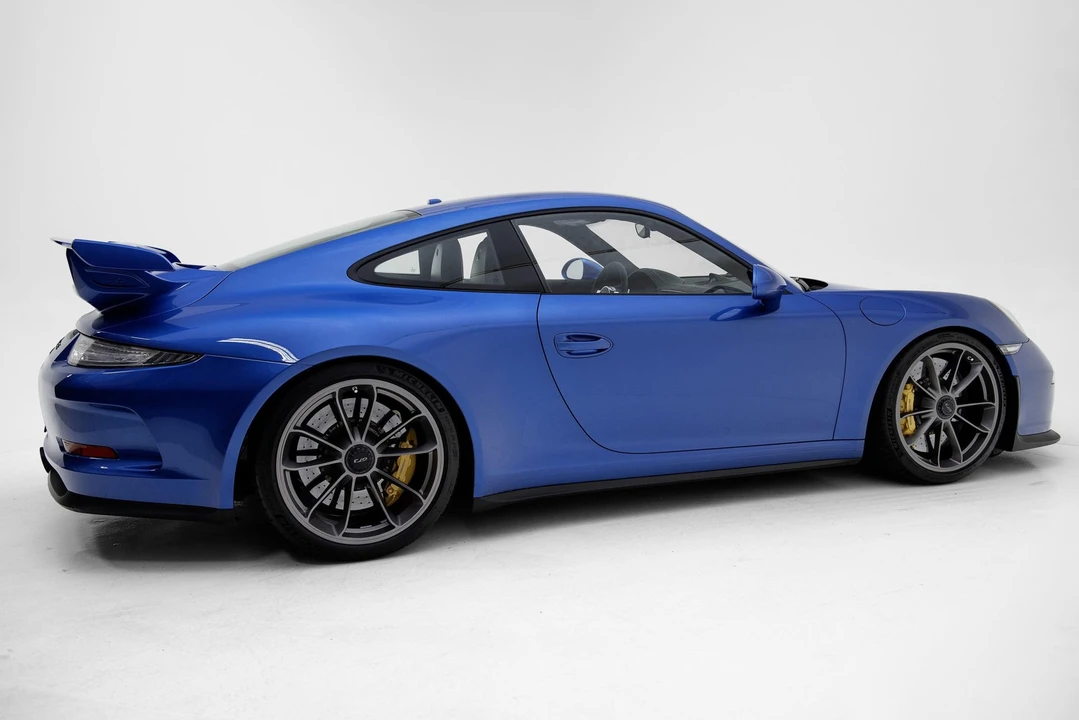 2015 Porsche 991 GT3 - Image 21 of 31