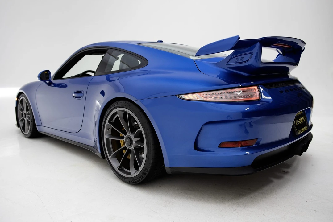 2015 Porsche 991 GT3 - Image 11 of 31