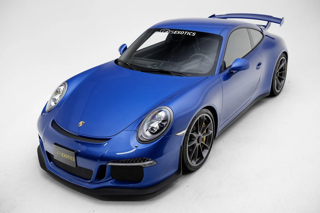 2015 Porsche 991 GT3 - Image 4 of 31