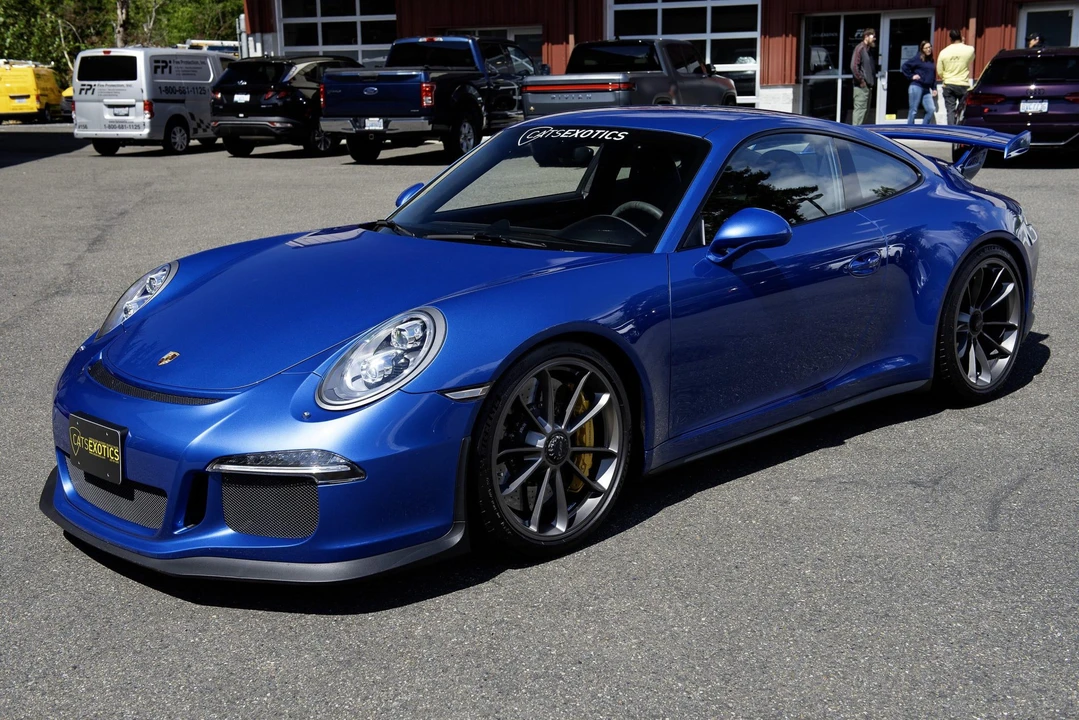 2015 Porsche 991 GT3 - Image 27 of 31