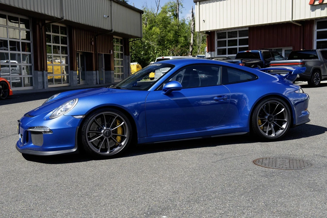2015 Porsche 991 GT3 - Image 28 of 31