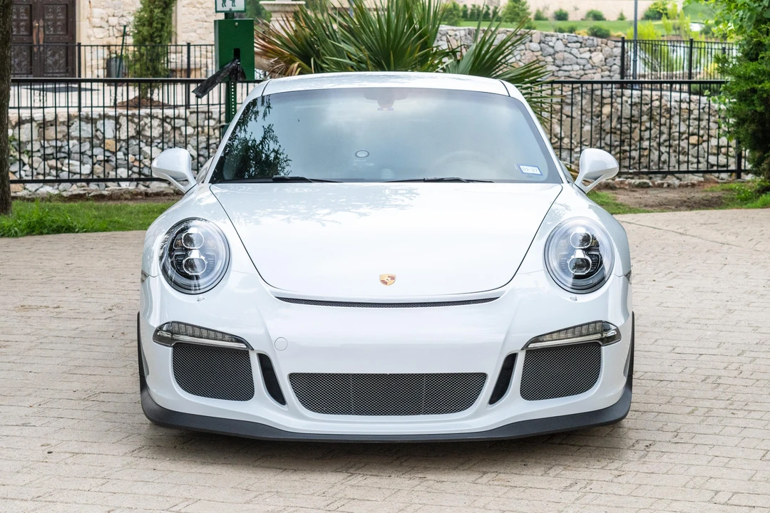 2015 Porsche 991 GT3 - Image 2 of 31