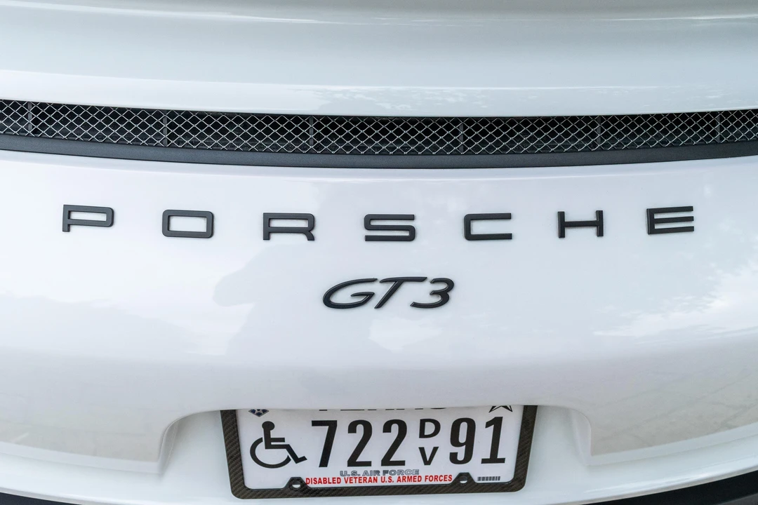 2015 Porsche 991 GT3 - Image 25 of 31