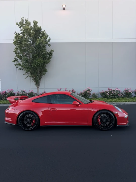 2015 Porsche 991 GT3 - Image 2 of 14