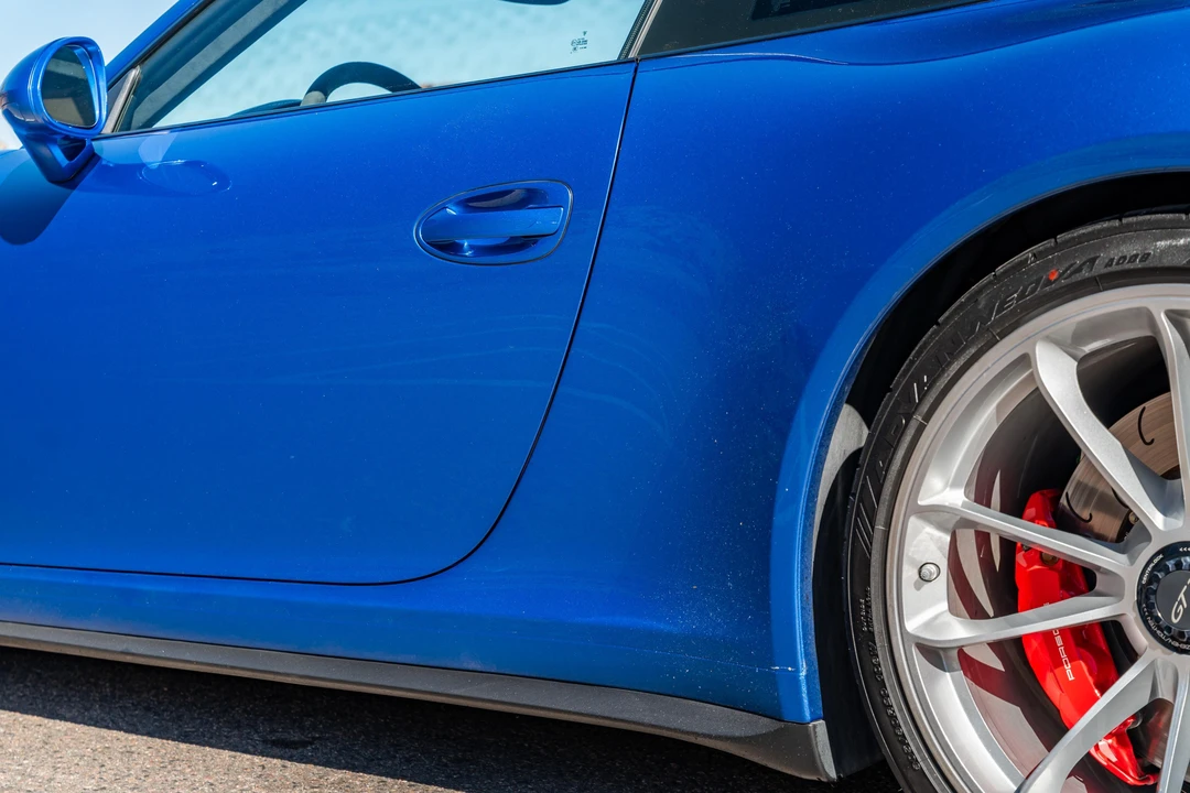 2015 Porsche 991 GT3 - Image 17 of 31