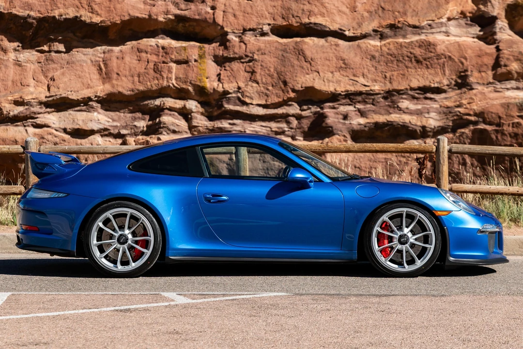 2015 Porsche 991 GT3 - Image 3 of 31