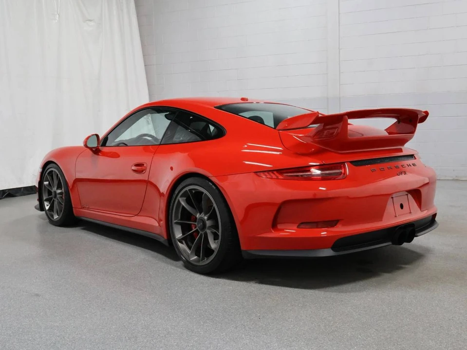 2015 Porsche 991 GT3 - Image 3 of 5