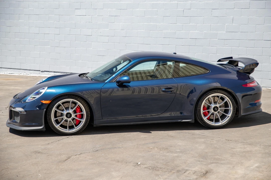 2015 Porsche 991 GT3 - Image 3 of 31