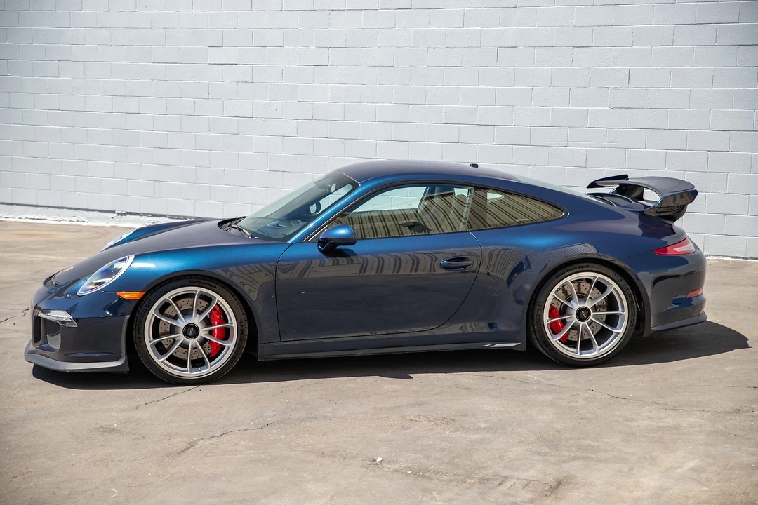 2015 Porsche 991 GT3 - Image 2 of 21