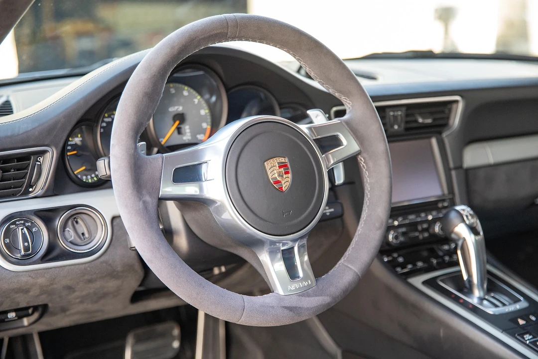 2015 Porsche 991 GT3 - Image 10 of 21