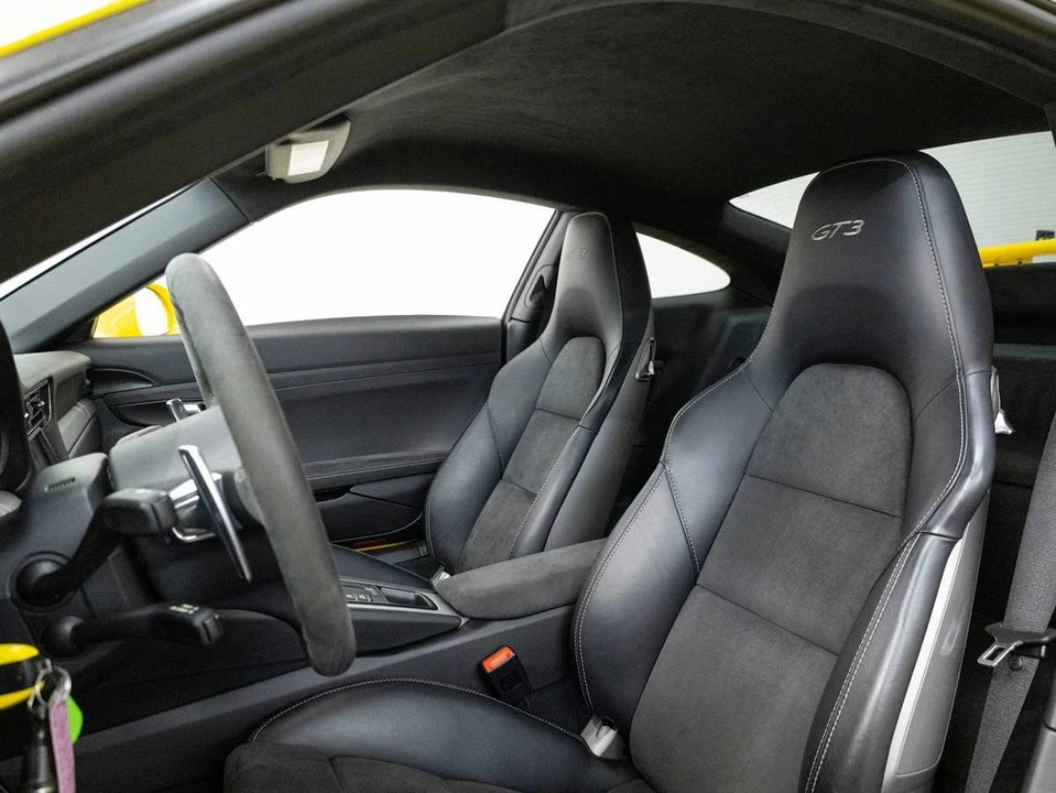 2015 Porsche 991 GT3 - Image 5 of 5