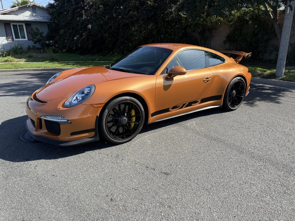 2015 Porsche 991 GT3 - Image 2 of 31