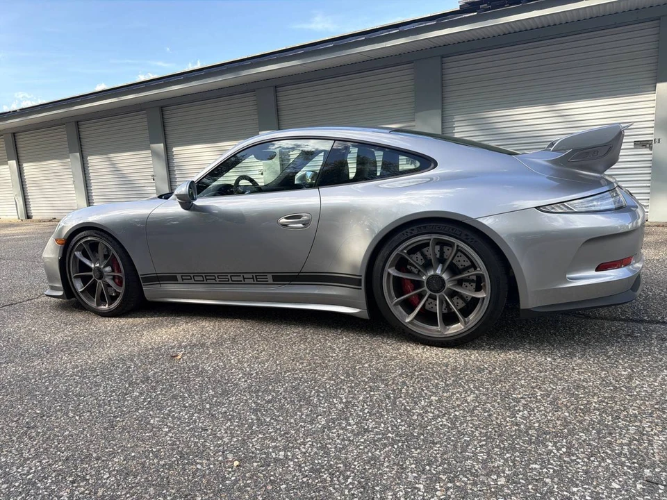 2015 Porsche 991 GT3 - Image 5 of 5