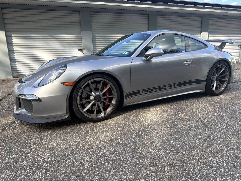2015 Porsche 991 GT3 - Image 3 of 5