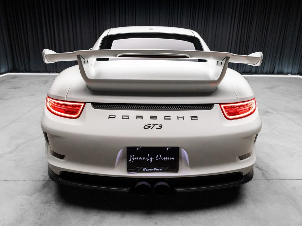 2015 Porsche 991 GT3 - Image 14 of 31