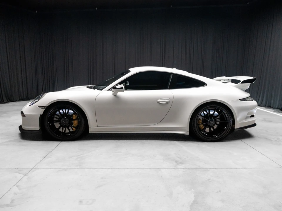 2015 Porsche 991 GT3 - Image 12 of 31