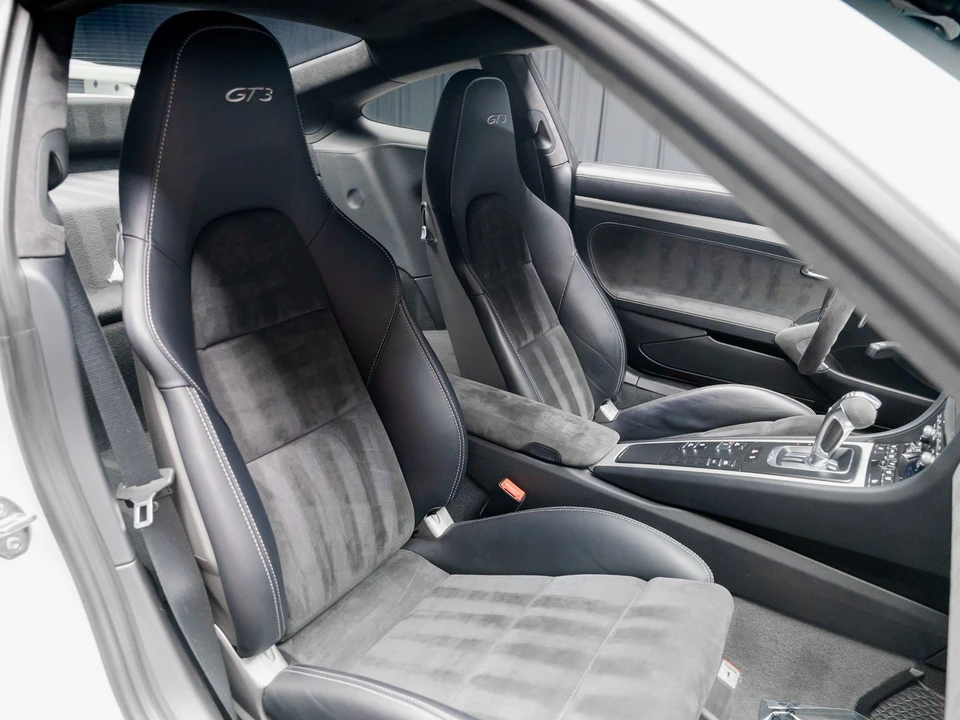 2015 Porsche 991 GT3 - Image 7 of 31