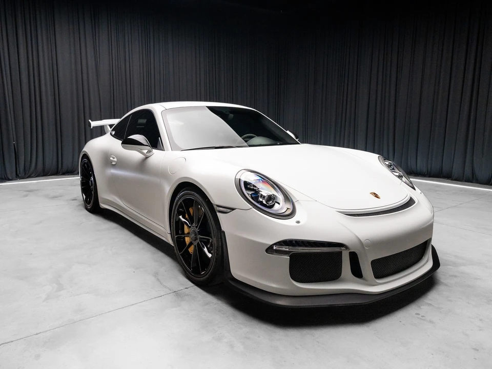 2015 Porsche 991 GT3 - Image 9 of 31