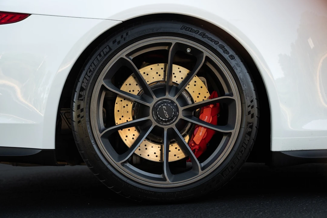 2015 Porsche 991 GT3 - Image 17 of 21