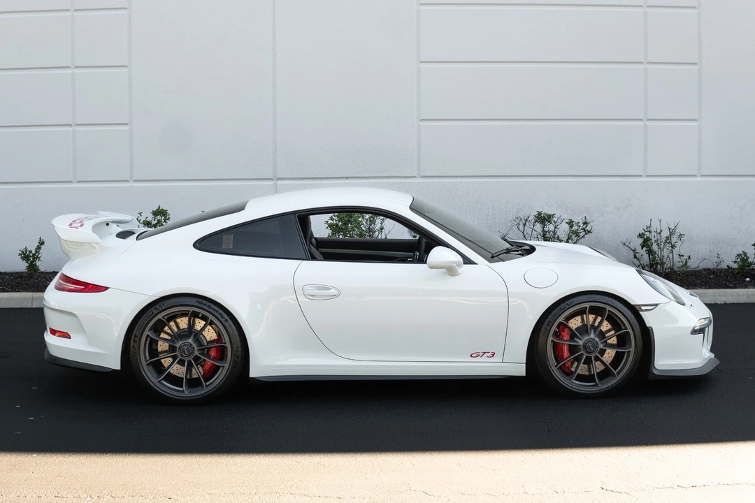 2015 Porsche 991 GT3 - Image 15 of 21