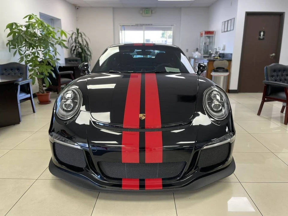 2015 Porsche 991 GT3 - Image 5 of 10