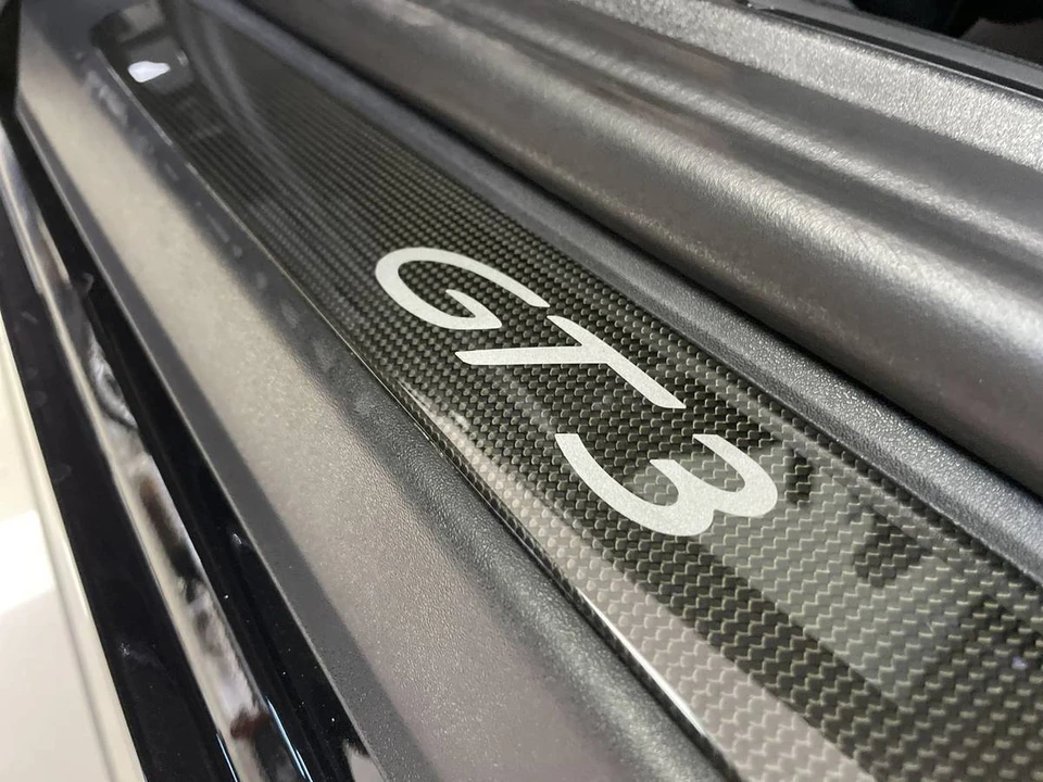 2015 Porsche 991 GT3 - Image 10 of 10