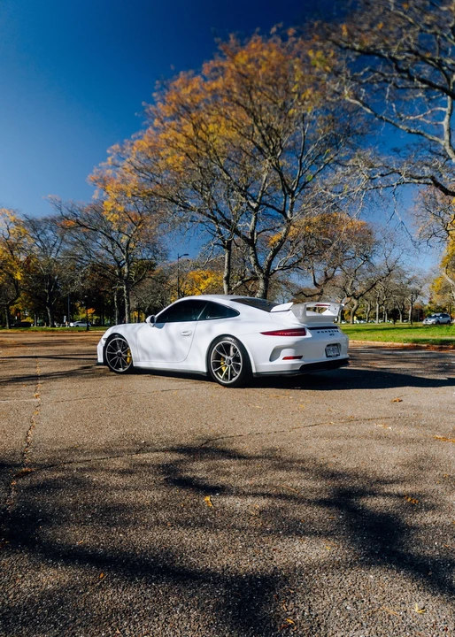 2015 Porsche 991 GT3 - Image 11 of 26