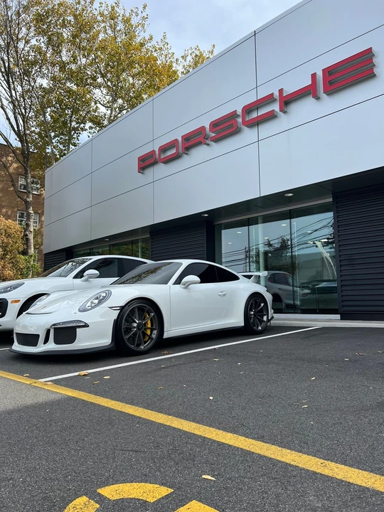 2015 Porsche 991 GT3 - Image 3 of 26