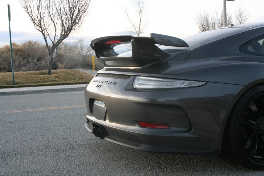 2015 Porsche 991 GT3 - Image 29 of 31