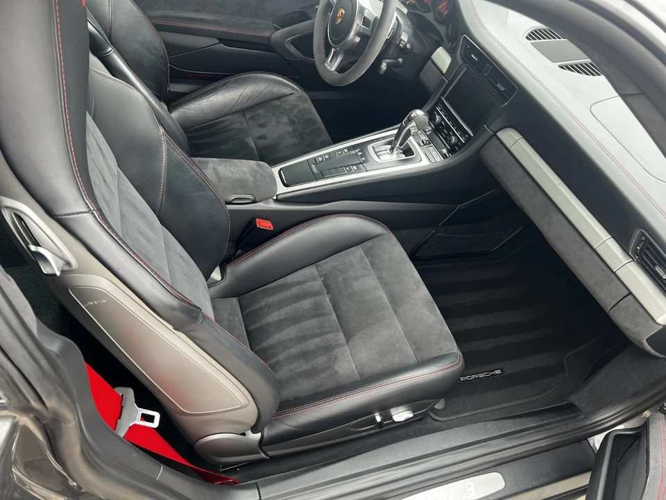 2015 Porsche 991 GT3 - Image 14 of 21
