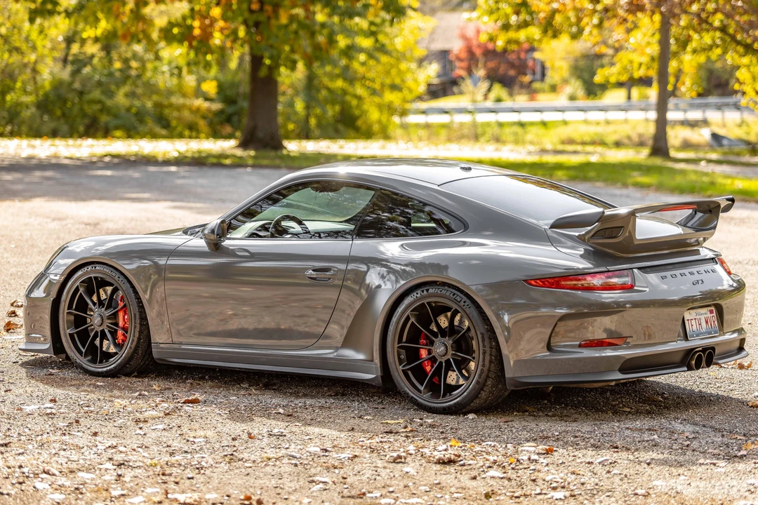 2015 Porsche 991 GT3 - Image 7 of 31