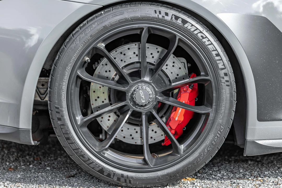 2015 Porsche 991 GT3 - Image 29 of 31