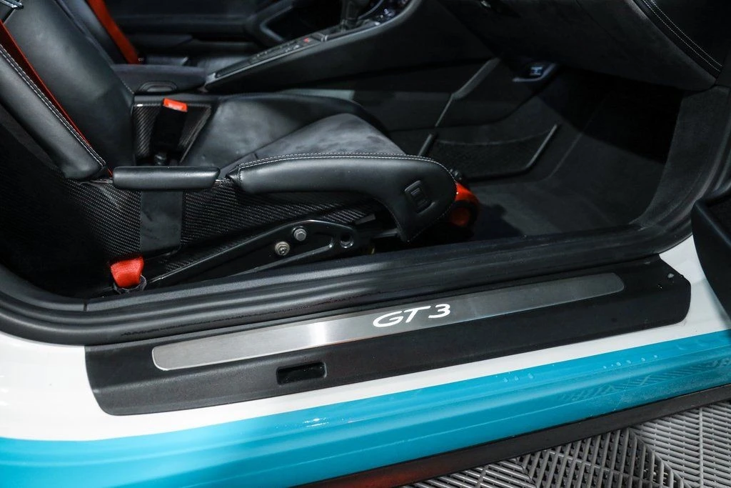 2015 Porsche 991 GT3 - Image 20 of 21