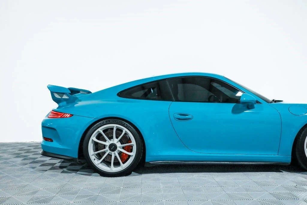 2015 Porsche 991 GT3 - Image 2 of 21