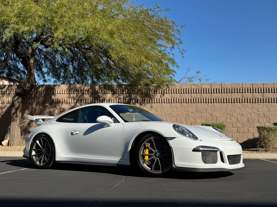 2015 Porsche 991 GT3 - Image 21 of 31