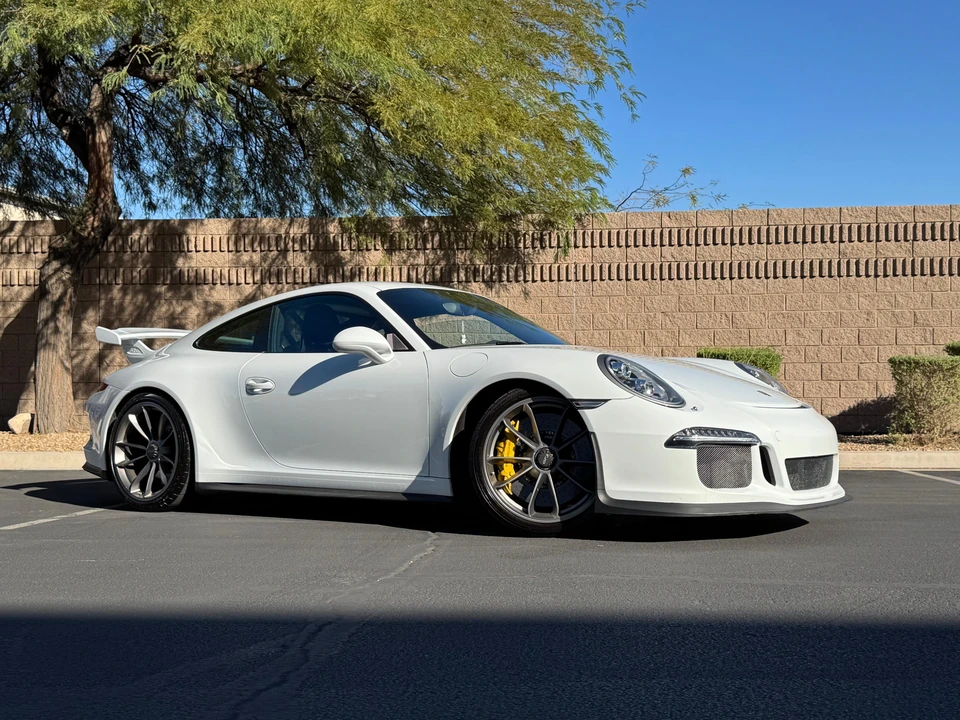2015 Porsche 991 GT3 - Image 20 of 31