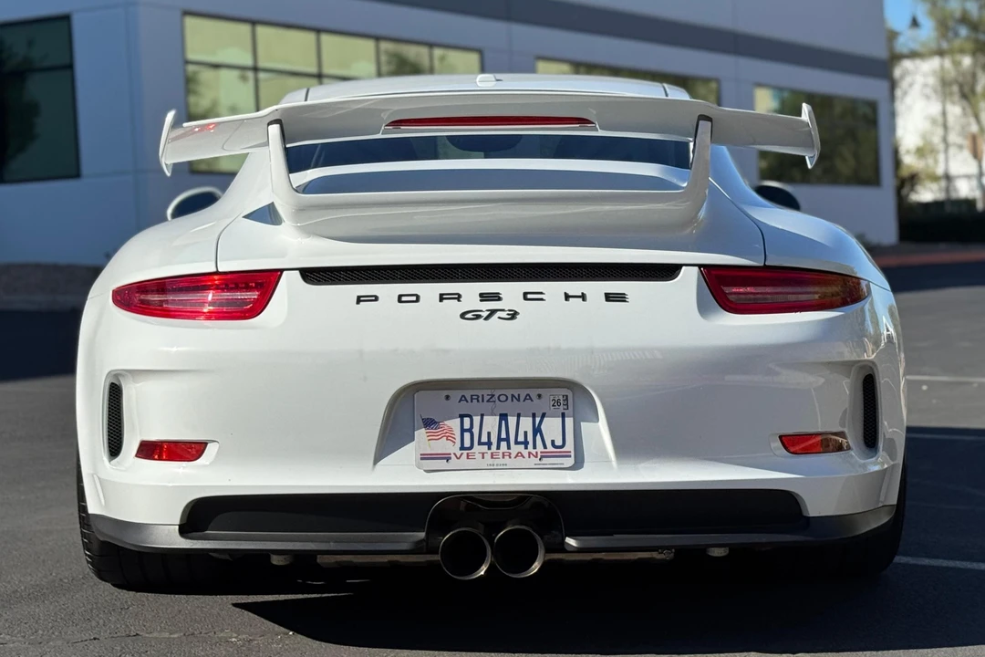 2015 Porsche 991 GT3 - Image 5 of 31