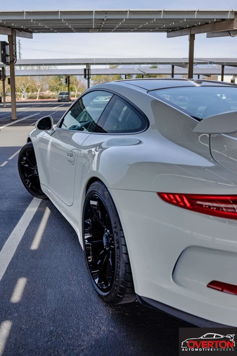 2015 Porsche 991 GT3 - Image 14 of 29