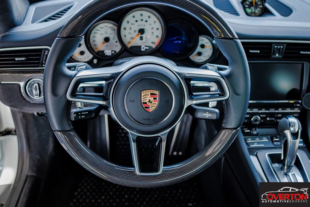 2015 Porsche 991 GT3 - Image 22 of 29