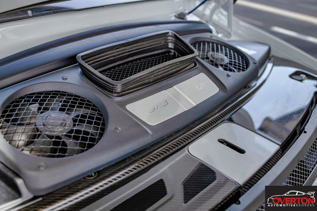 2015 Porsche 991 GT3 - Image 29 of 29