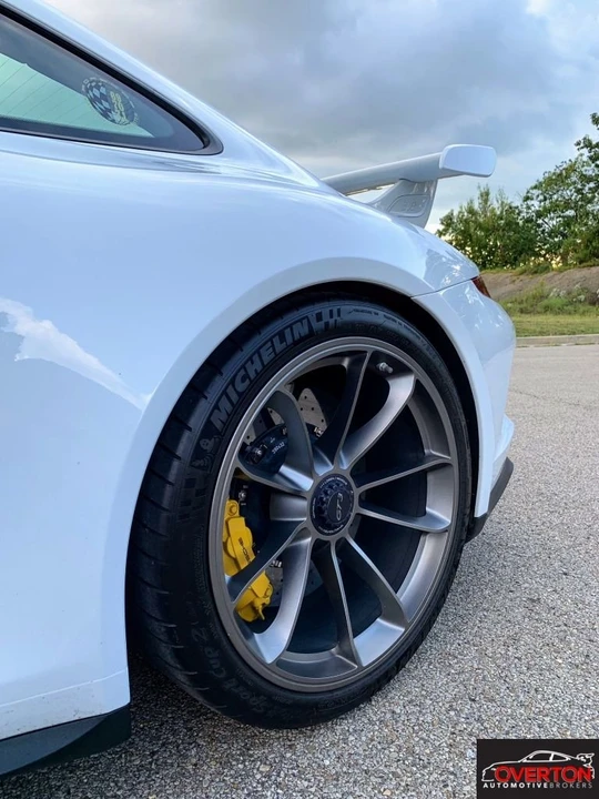 2015 Porsche 991 GT3 - Image 19 of 25
