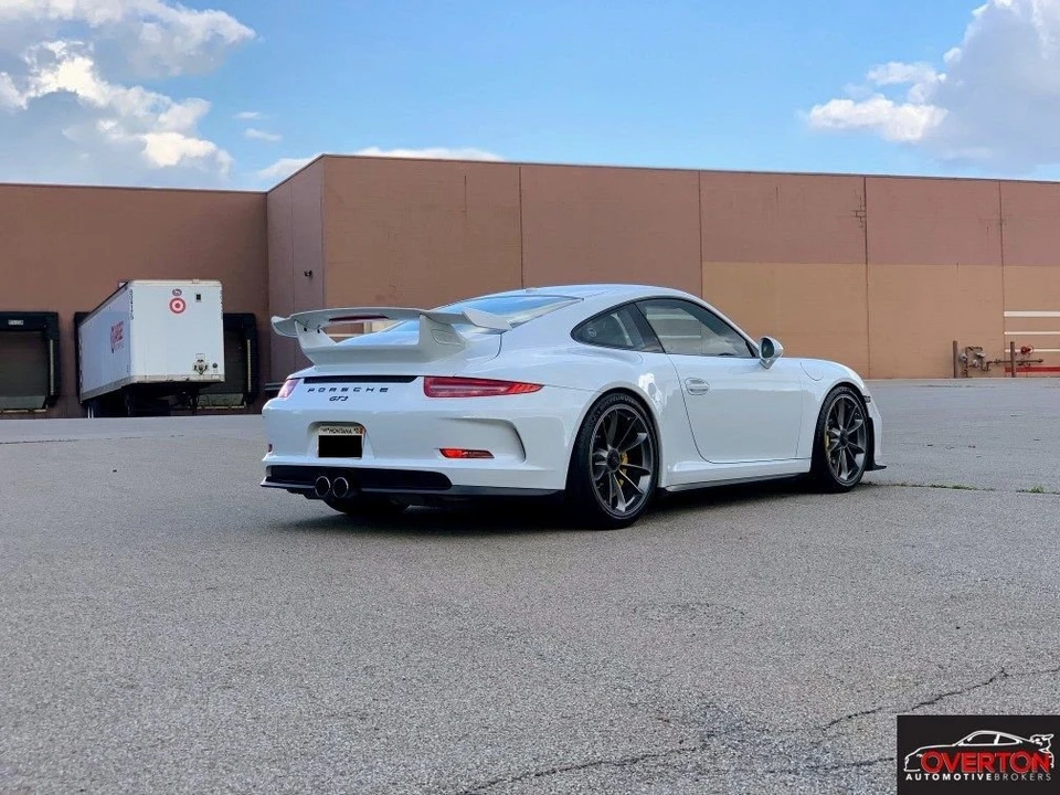 2015 Porsche 991 GT3 - Image 3 of 26